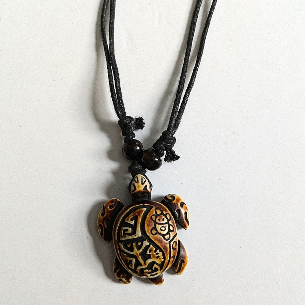 NEW Turtle Necklace Resin Pendant Adjustable Unisex Men Women